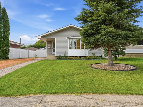 13304 63rd St NW, Edmonton, AB T5A 0X1