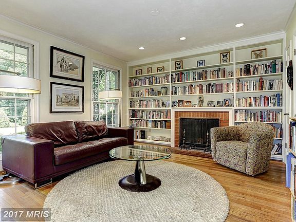 5th image of 9107 Kittery Ln