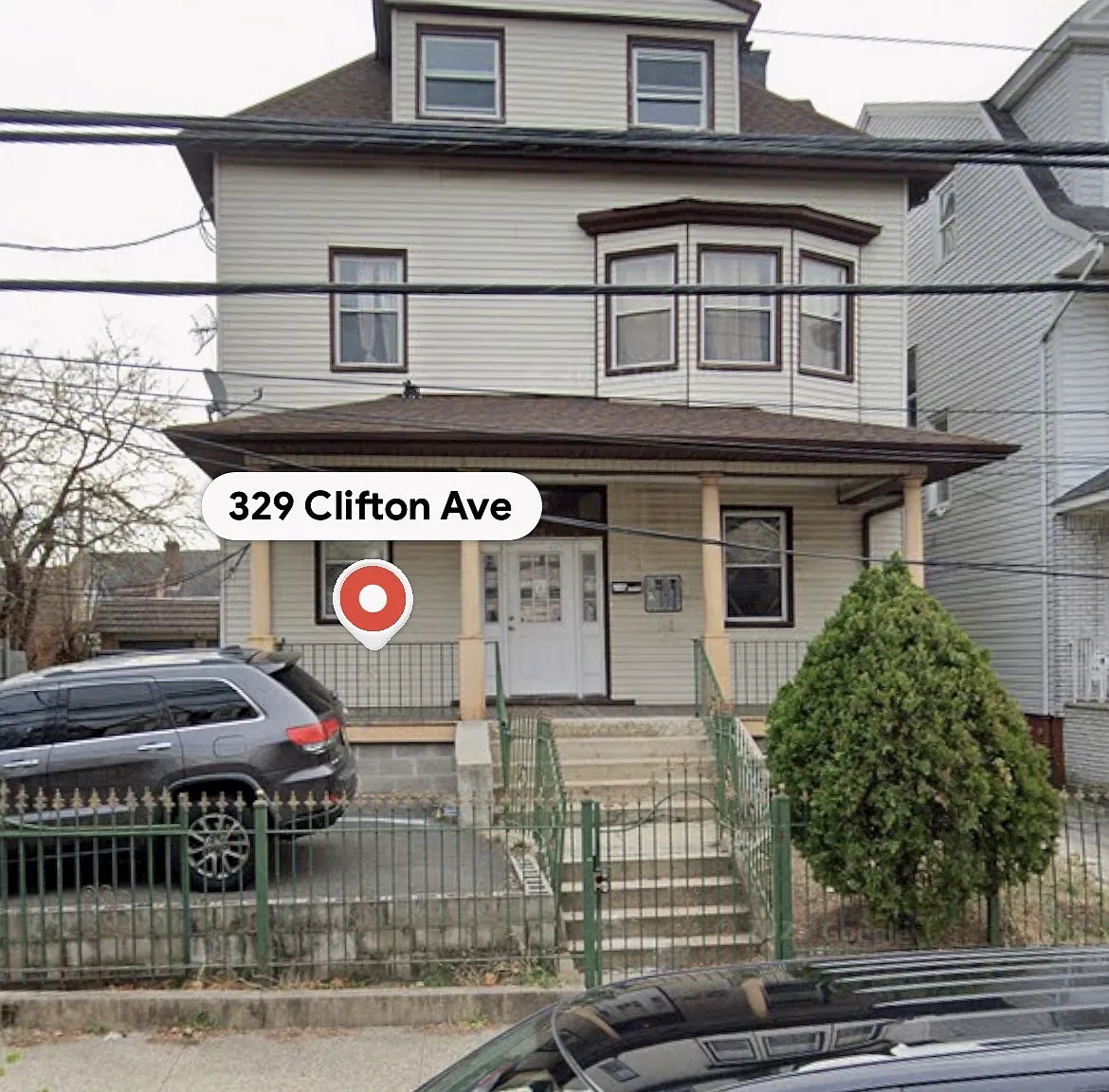 3 bed, $2,200 — Photo 1