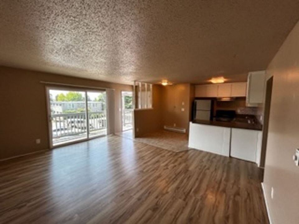 Royal Oaks 820 S 219th St Des Moines, WA Zillow