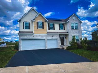 1055 Livorno Dr, Oakdale, PA 15071