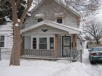 2nd image of 3291 W 32nd St