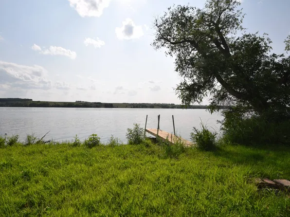 25471 Skipper Dr, Beardsley, MN 56211