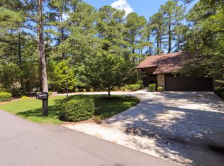 230 Westchester Cir, Pinehurst, NC 28374