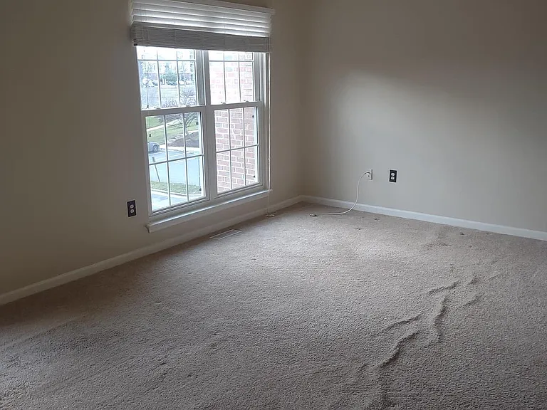 16604 Eastview Ter — Photo 25