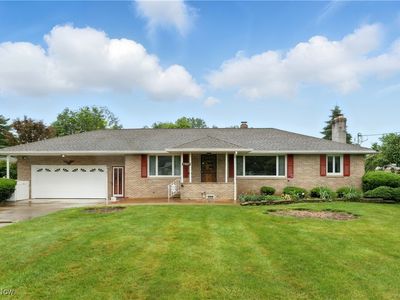 5821 Cherrywood Dr, Lorain, OH, 44053