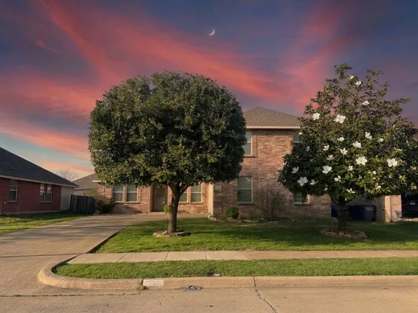 918 Marble Creek Dr, Wylie, TX 75098