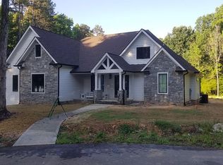 4001 Ambassador Ct, Matthews, NC 28104