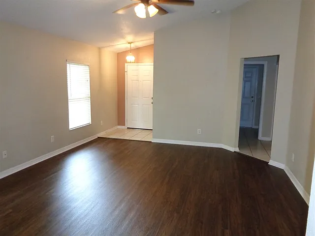 7742 Citrus Blossom Dr — Photo 5