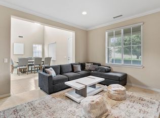 14496 Meadowbrook Ln, Corona, CA 92880