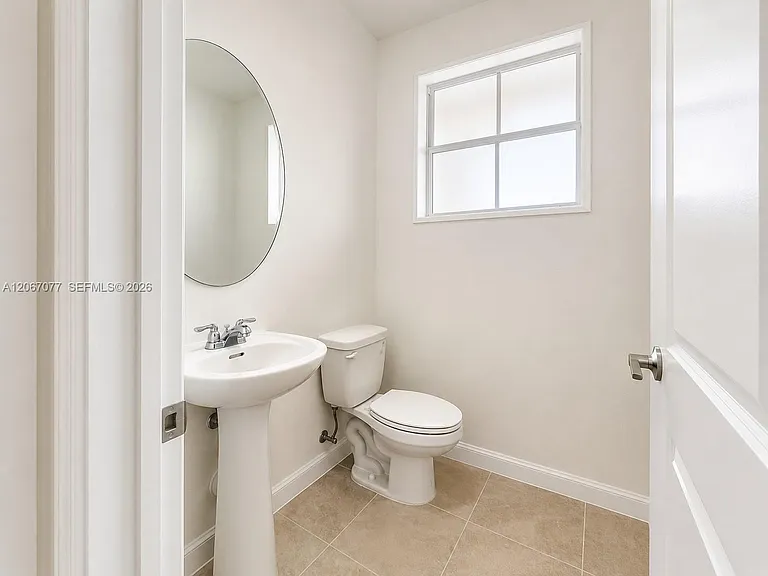 2608 SE 25th Rd — Photo 7