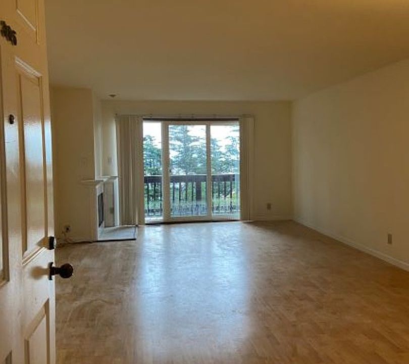 1st image of 445 Burnett Ave APT 305