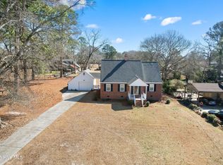 1808 Friendly Rd, Goldsboro, NC 27530
