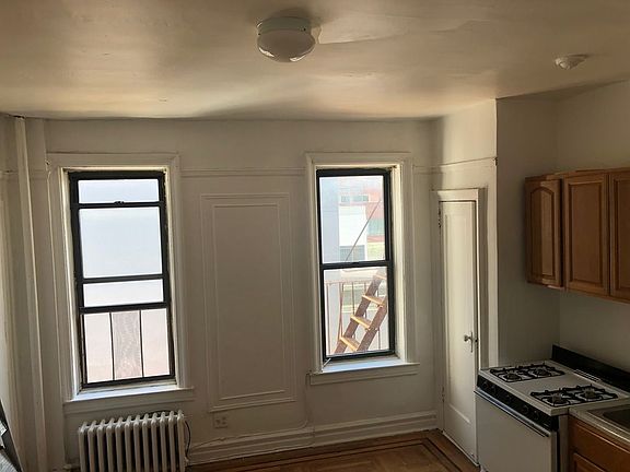 3rd image of 864 60th St APT C4