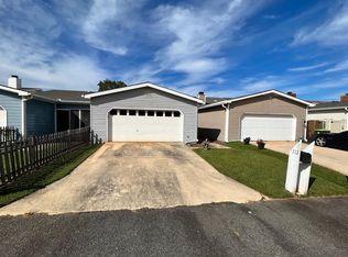 113 Cobblestone Ln, Warner Robins, GA 31088