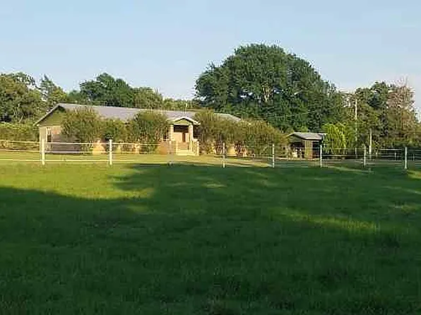 2402 County Road 391, Jewett, TX 75846