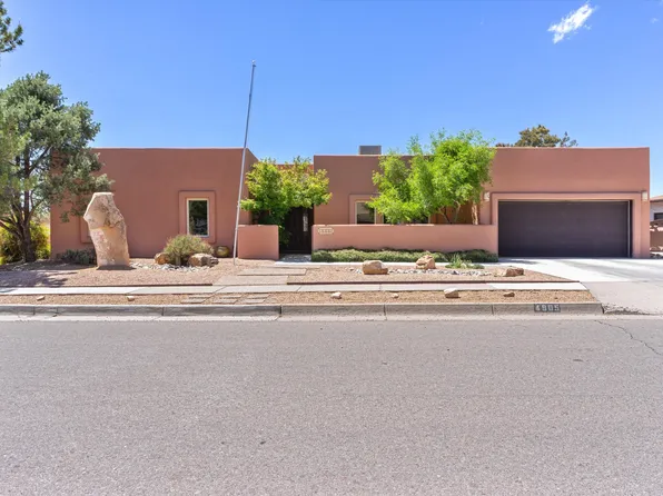 4905 Larchmont Dr NE, Albuquerque, NM 87111