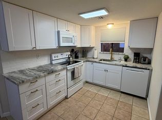 540 S West Rd APT 24, Wickenburg, AZ 85390