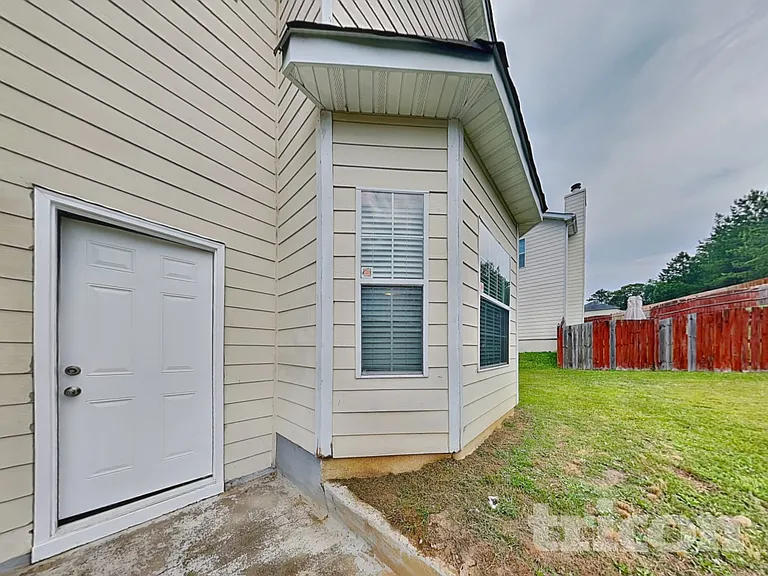 7587 Poplar Falls St — Photo 21