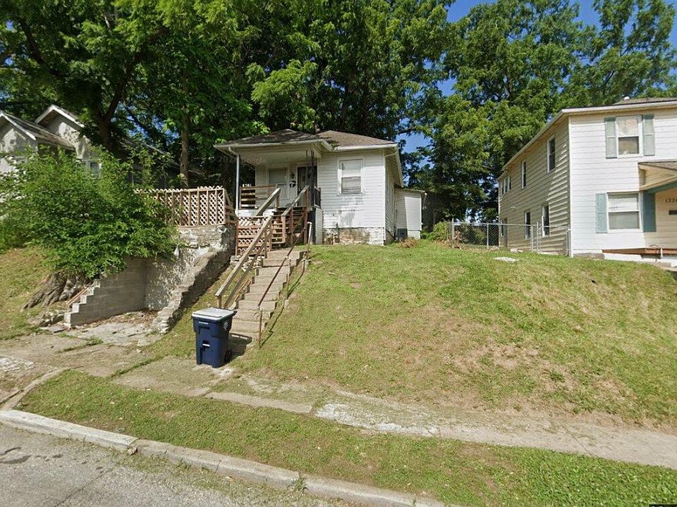 1st image of 1228 Fremont Ave