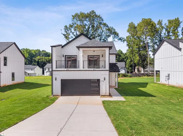 174 Buncombe St, Woodruff, SC 29388