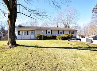 20 Lincoln Dr, Southington, CT 06489
