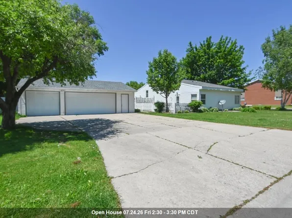 1395 Western Ave, Green Bay, WI 54303