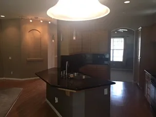 5642 Saxon Way — Photo 11