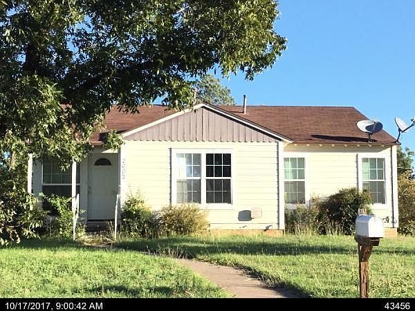 1st image of 2002 S 16th St