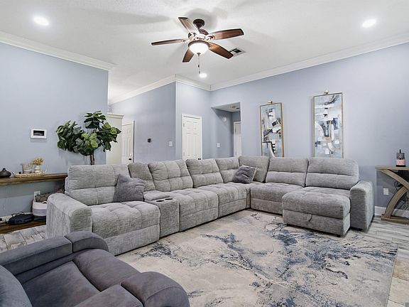 2nd image of 54 Ridgewood Dr