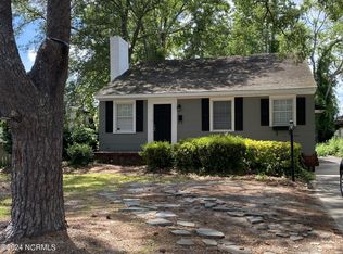 1004 Anderson St, Greenville, NC 27858