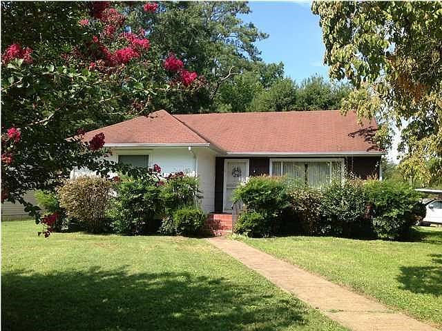1st image of 613 Woodvale Ave