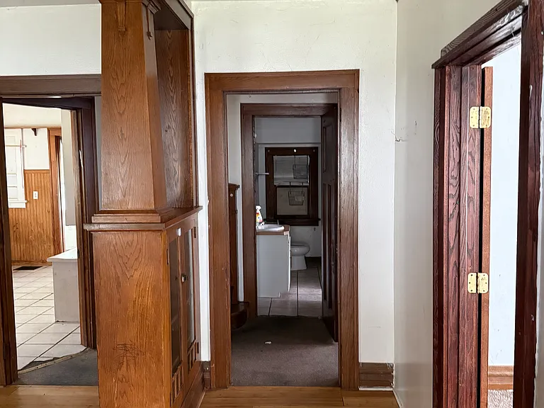 330 Lybrand St #1 — Photo 3