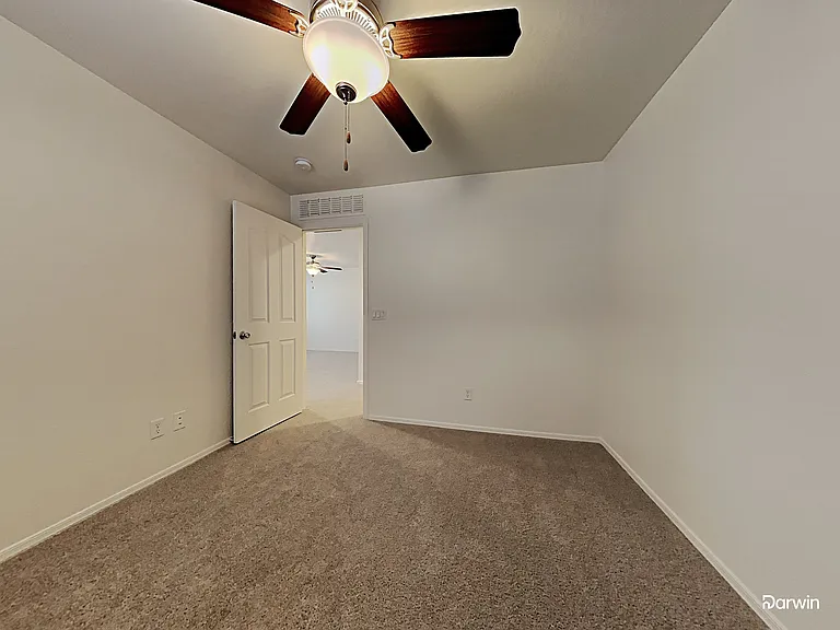 5711 E Adrian Ave — Photo 15