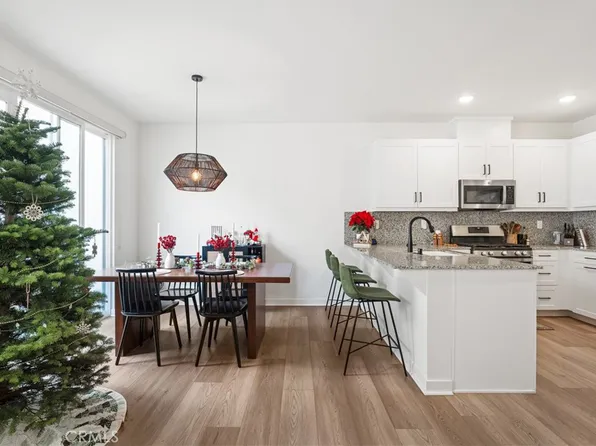 215 Foliage Pl, Fallbrook, CA 92028