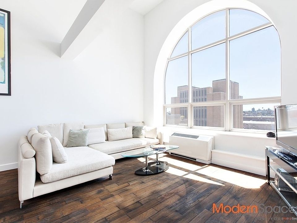 1st image of 2-17 51st Ave #610