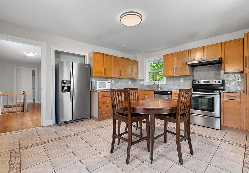 Kitchen w/ stainless steel appliances
