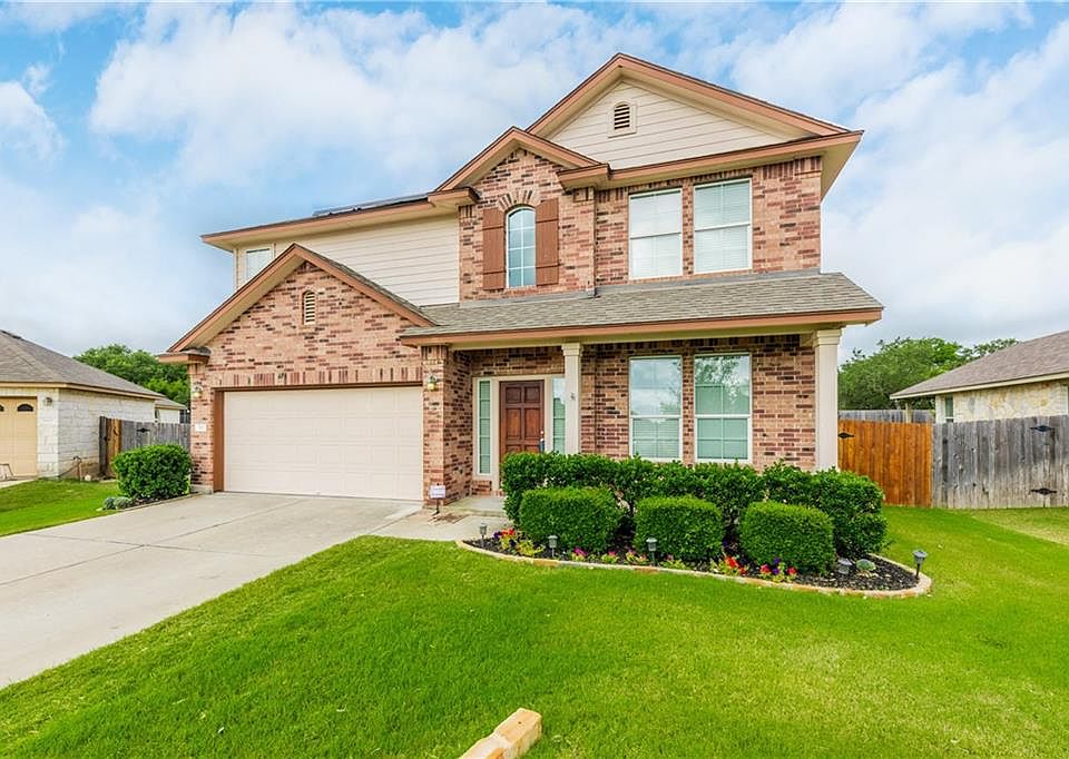1st image of 501 Yazoo Creek Ln