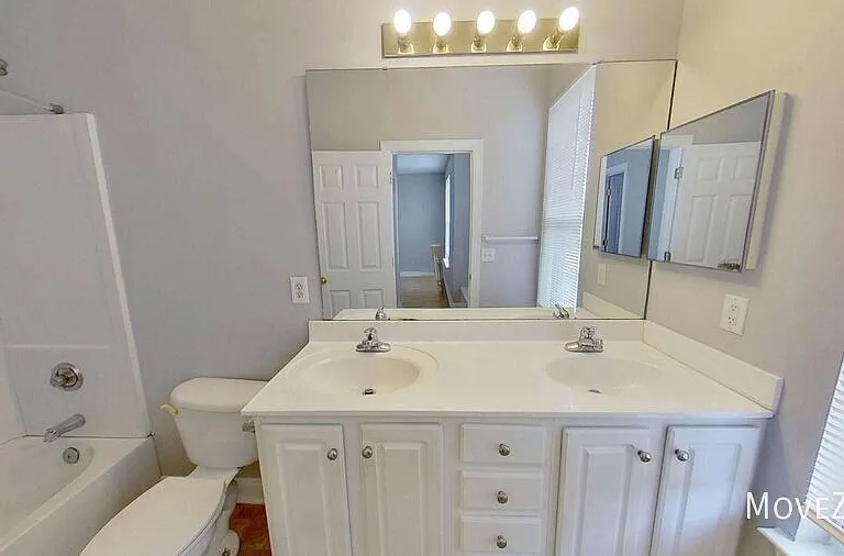 6712 Mallard Park Dr — Photo 16