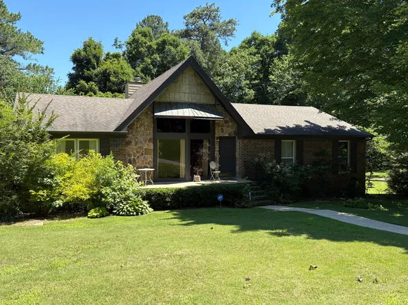 909 Autumn Chase Dr, Birmingham, AL 35206
