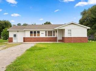 4826 Ihles Rd, Lake Charles, LA 70605