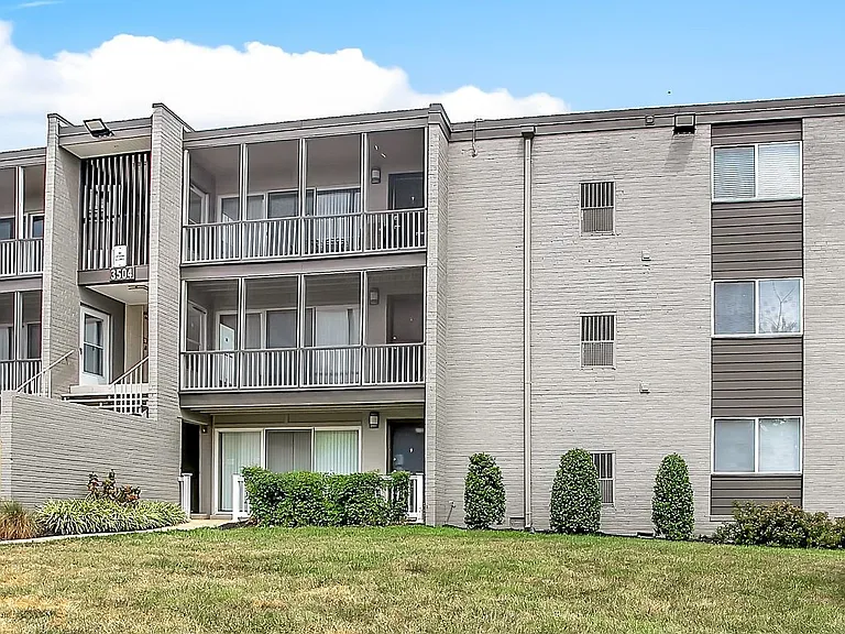 Verona at Silver Hill — Photo 9