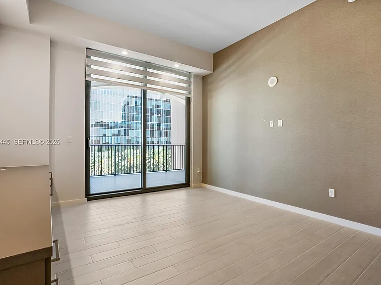 275 Giralda Ave #6C — Photo 33