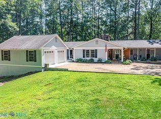 156 Fairway Dr, Irvington, VA 22480