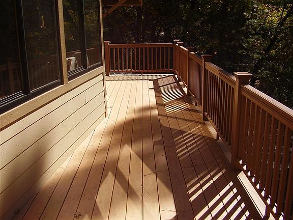 5th image of 59405 Cascadel Dr