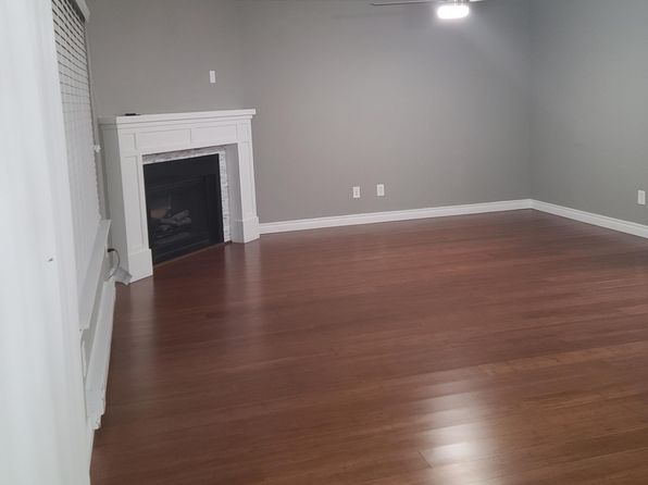 17430 Ambaum Blvd S APT 28