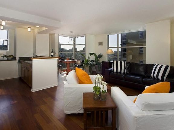 3rd image of 1701 Jackson St APT 801