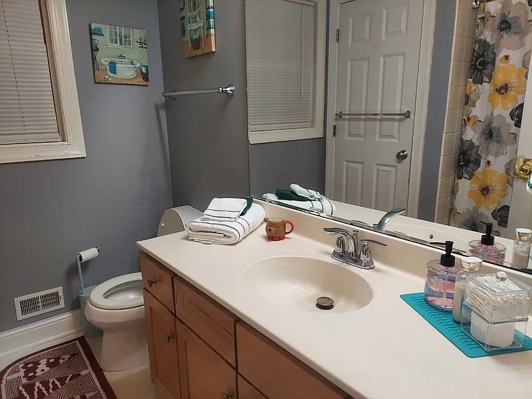 582 State St #1 — Photo 33