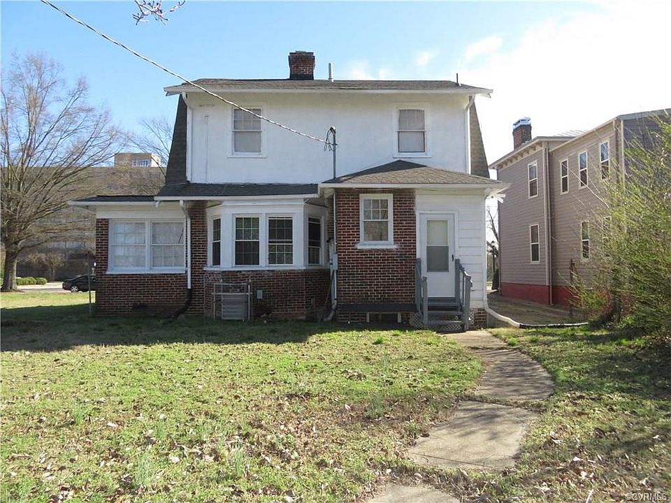 1st image of 331 E Washington St