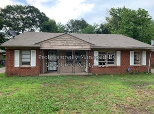 676 N Perkins Rd, Memphis, TN 38122